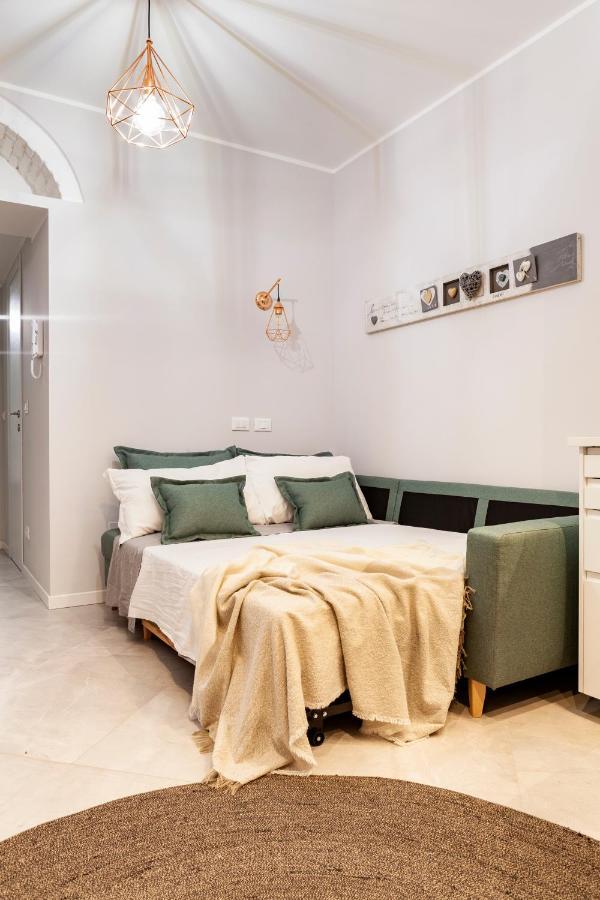 Dumpling Apartment
